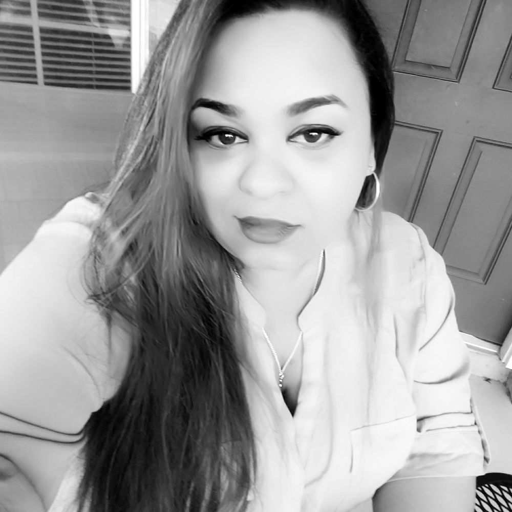Meet your Posher, Mara